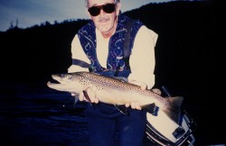 TROPHY BROWN -- RIO YELCHO