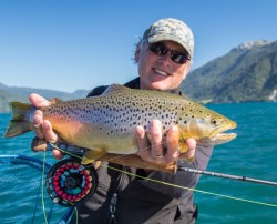 NICE FAT BROWN IN LAKE YELCHO