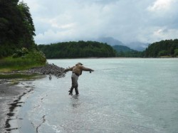 YELCHO RIVER -- SEQUENCE OF CASTING AND HOOK UP